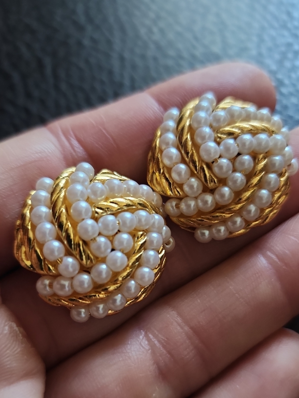 VTG Gold and White Pearl Knot Earrings - Women Jewelry